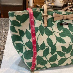kate spade large tote Green leaf design
